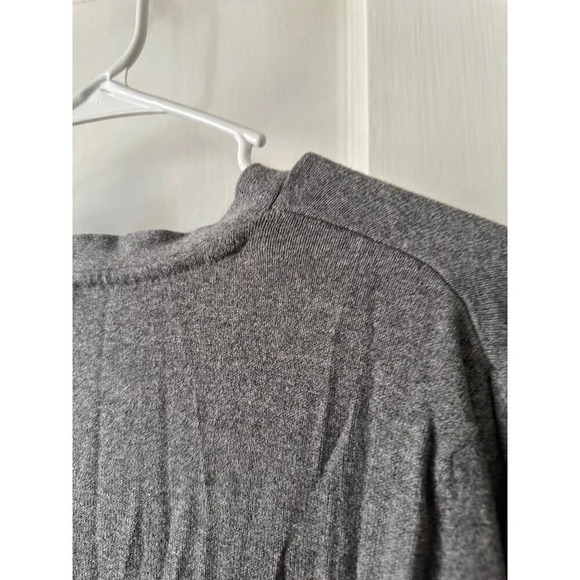 Divided H&M women’s size medium gray cardigan - Picture 6 of 6